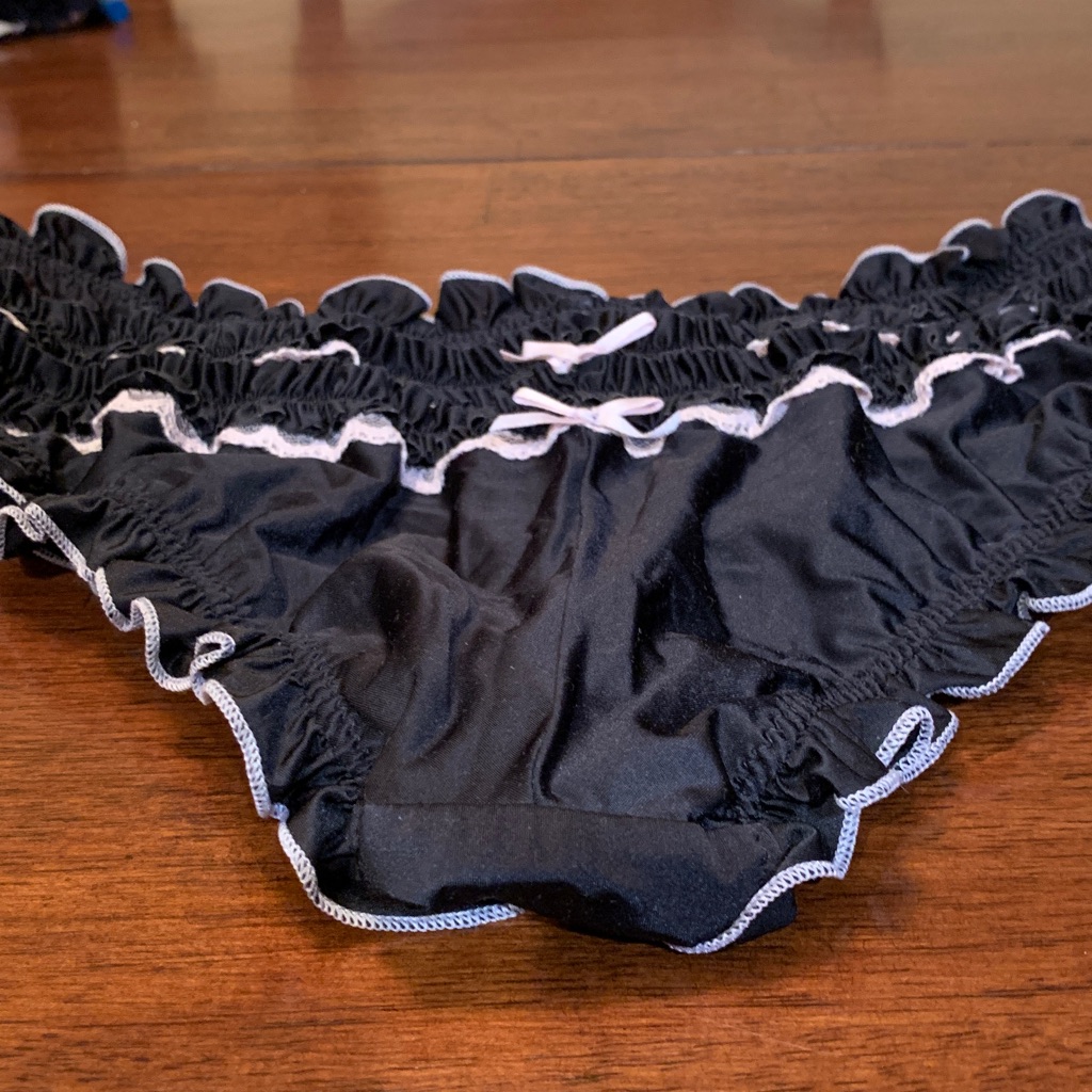 Victoria's Secret Black Ruffled Bikini Bottoms, Absolutely Adorable Black,Pink M